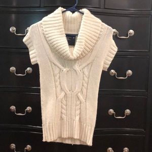 American Eagle, White Sweater